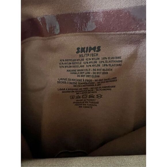 Skims Women's Bronze Core Control High Waist Thong Shapewear Size X Small NWT - Picture 3 of 4